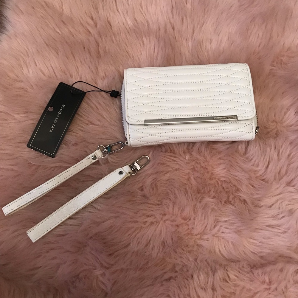 Gift Bcbg Chic Quilted Leather Wristlet Wallet